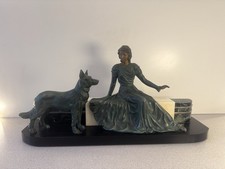 Elegante scultura Art Déco - Signora con cane. Marmo, bronzo