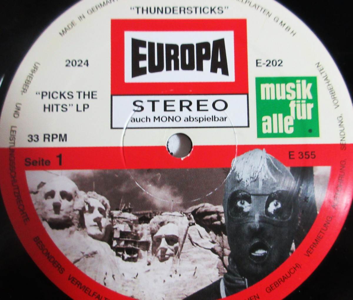 IRON MAIDEN THUNDERSTICKS' PICKS LP Poster Ltd Friday Rock IRON MAIDEN THUNDERSTICKS' PICKS LP Poster Ltd Friday Rock