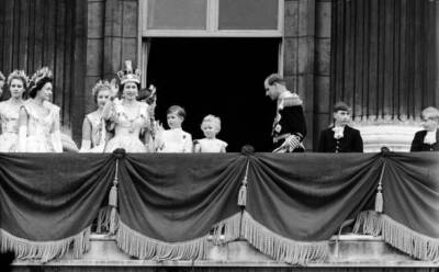 Queen Elizabeth II Prince Charles Princess Anne Duke Edinburgh- 1953 Old Photo