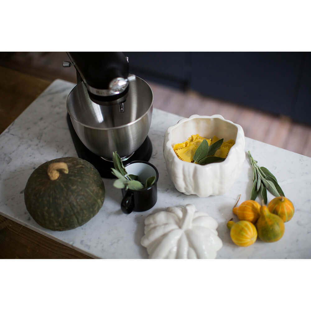 KitchenAid+Artisan+Mini+3.3L+Capacity+250W+Stand+Mixer++Black for sale