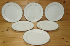 Mikasa Rochelle A4-172 (6) Bread & Butter Plates, 6 1/4"