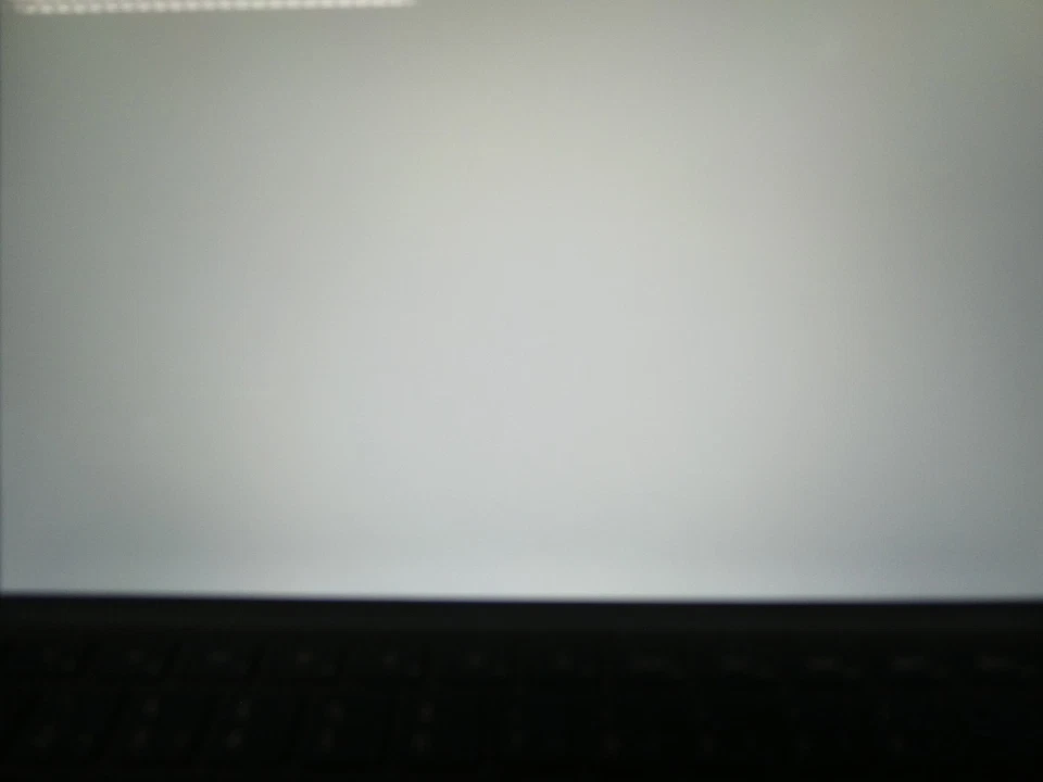 Microsoft Surface Pro Mod. 1087 i5-7300U 8GB 256GB Touch LTE Webcam USB3.0 WIN10 - Immagine 4 di 4