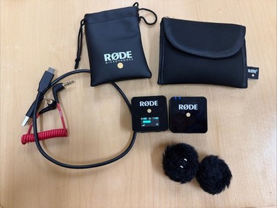Rode Wireless GO Compact Wireless Microphone System w/ Cables & Windscreens