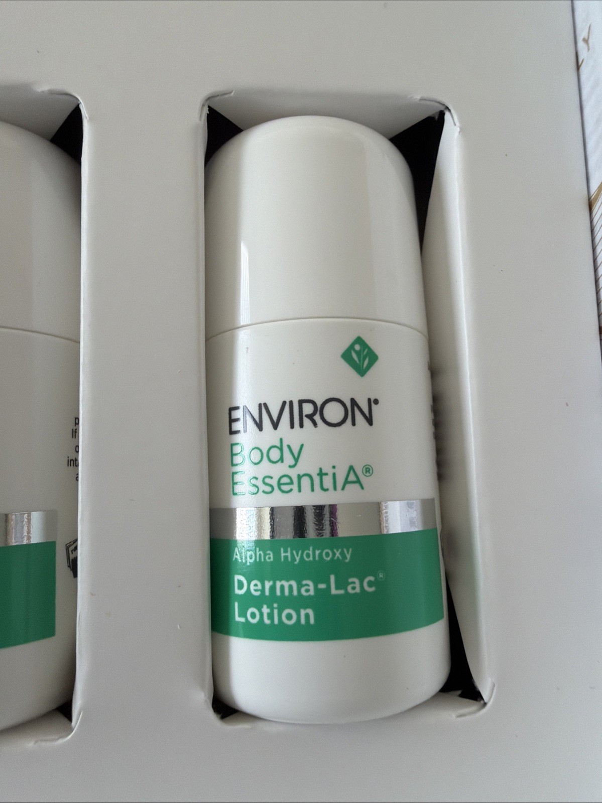 ENVIRON EXPERTS CHOICE VIP ESSENTIALS HOLIDAY SET NIB $86 11/2026 thumbnail 8