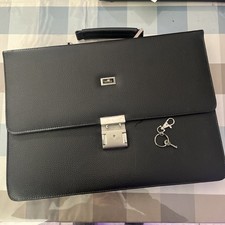 Porte Documents /Attaché Case/ Serviette / Mallette  en Cuir / Fermeture À Clé