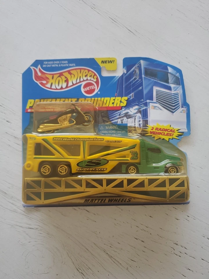 Hot Wheels Pavement Pounders 1999 lote de 4 vehículos exclusivos nuevos Foto 3 de 4
