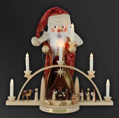 New for 2025 - Steinbach Santa Comes Around - Part 5 Nutcracker w/Arch & Candles