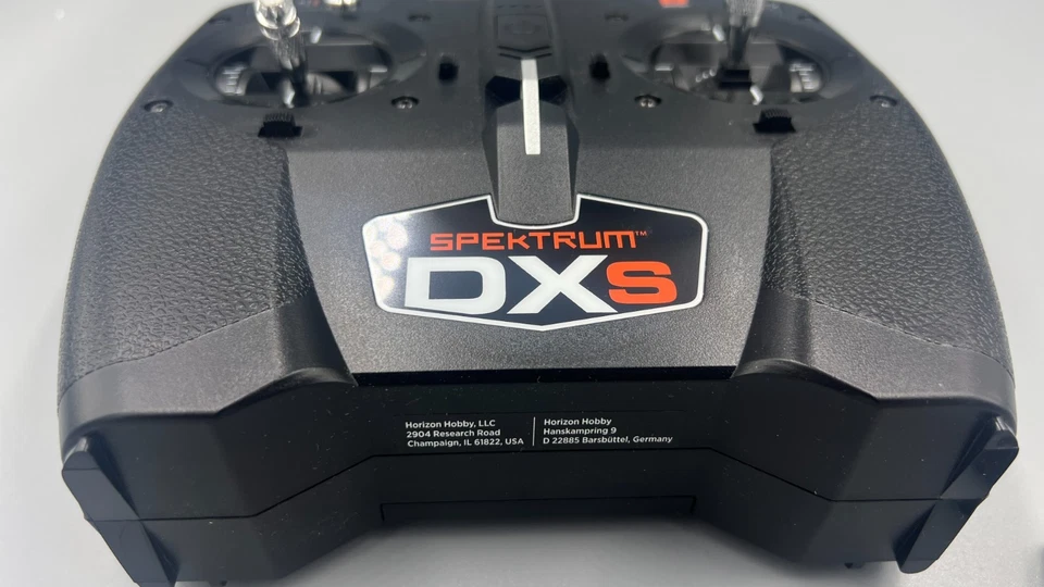 Spektrum DXS Transmitter (SPMR1010) & Spektrum AR631 RECEIVER *NEW* - Image 4 of 4