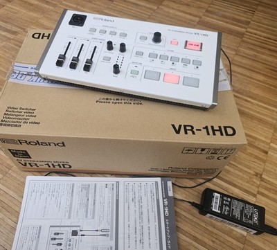 Roland VR1 HD Videomischer Streaming Mixer Bildmischer OVP