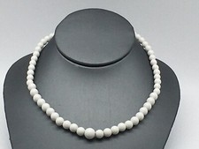 Vintage Retro Graduated White Plastic Beaded Necklace