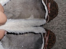 womens moccasin slippers size 11