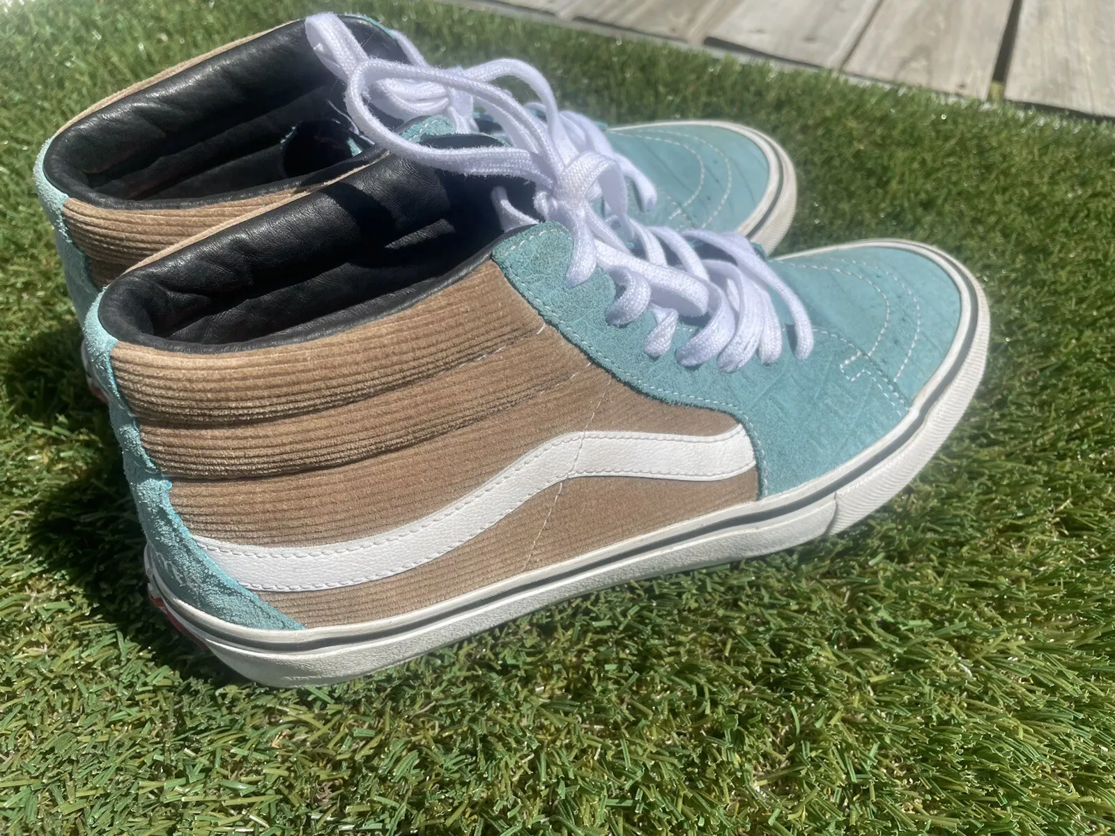 Taille 10   Croc velours côtelé moyen VANS Supreme x Sk8 Pro