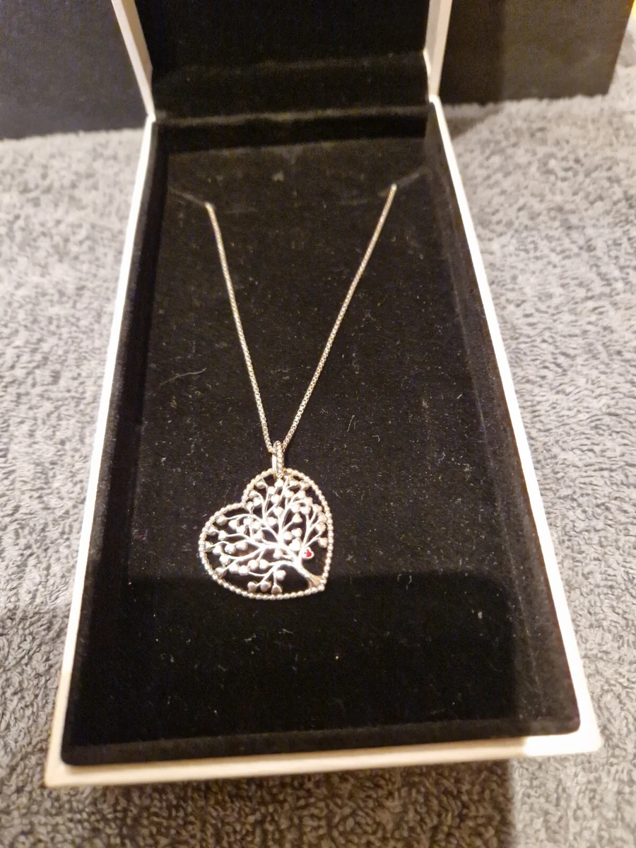 Pandora hearts of love necklace hotsell