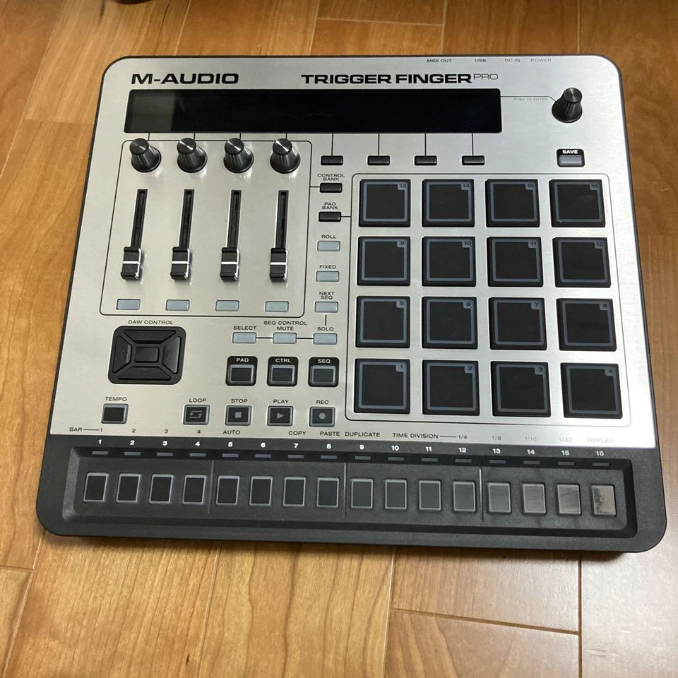 M-AUDIO Trigger Finger Pro MIDI Pad Controller 16 Step Sequencer 64 Sounds - Photo 1/1