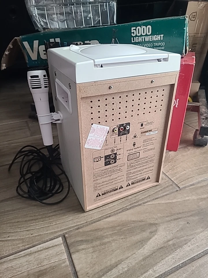 The Singing Machine SML392W Disco Light Karaoke Machine & CD 1 Microphone Manual - Image 2 of 3