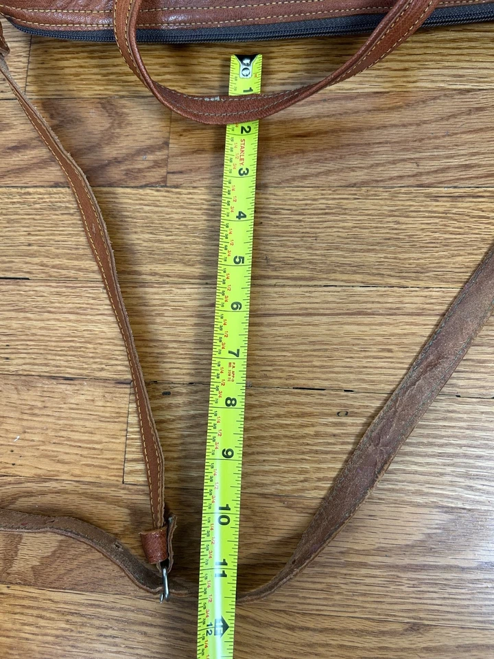 Bolso grande tejido artesanal de lana y cuero turco Kilim vintage en muy buena condición Foto 2 de 4