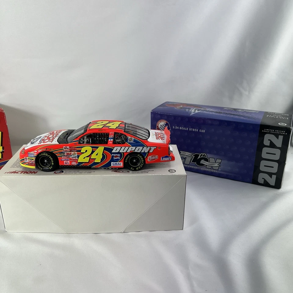 Jeff Gordon #24 DuPont 200 años 2002 Monte Carlo 1:24 acción NASCAR diecast Foto 2 de 4