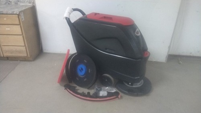 #ad Nilfisk AS5160T 20 In Machine Size 150 RPM Brush Speed 16 Gal Floor Scrubber $1999.99