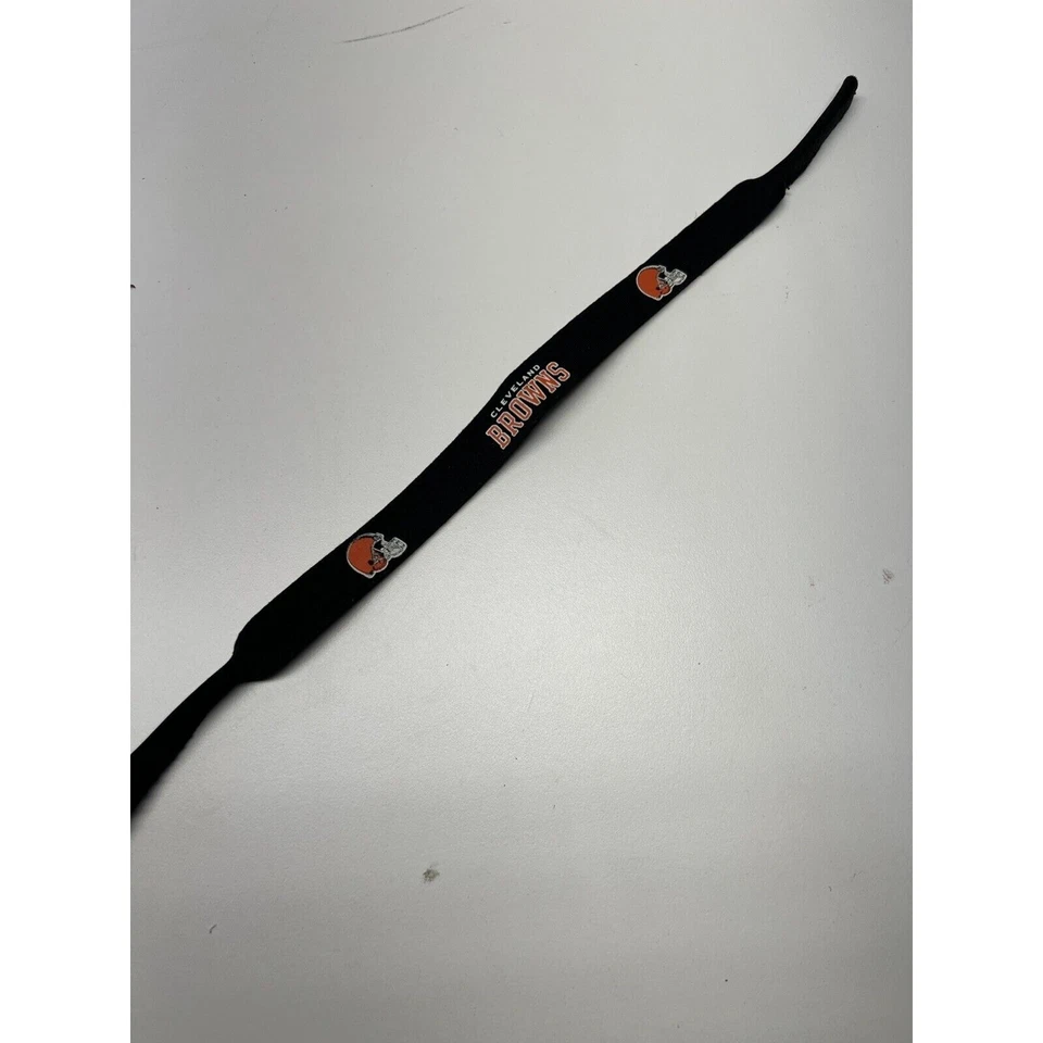 Gafas de sol Cleveland Browns Croakies Correa Cali Neopreno NFL Mercancía oficial Foto 4 de 4