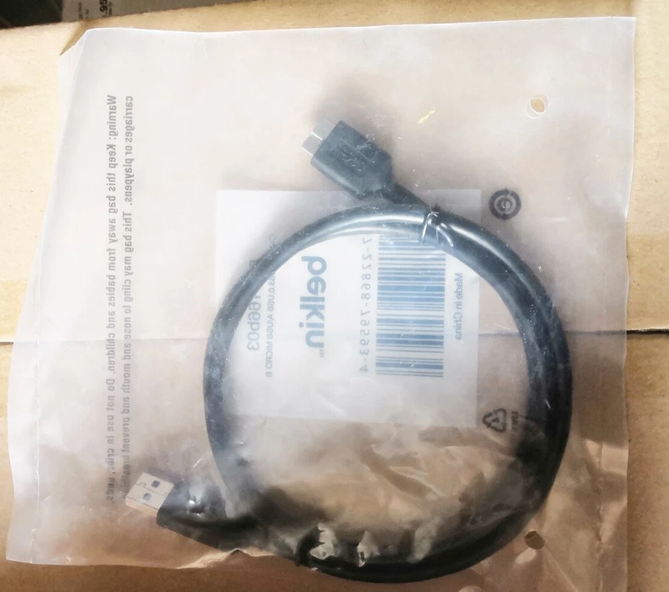 Belkin USB 3.0 Micro Cable (F3U166b03)  Brand New, Sealed - Image 3 of 4