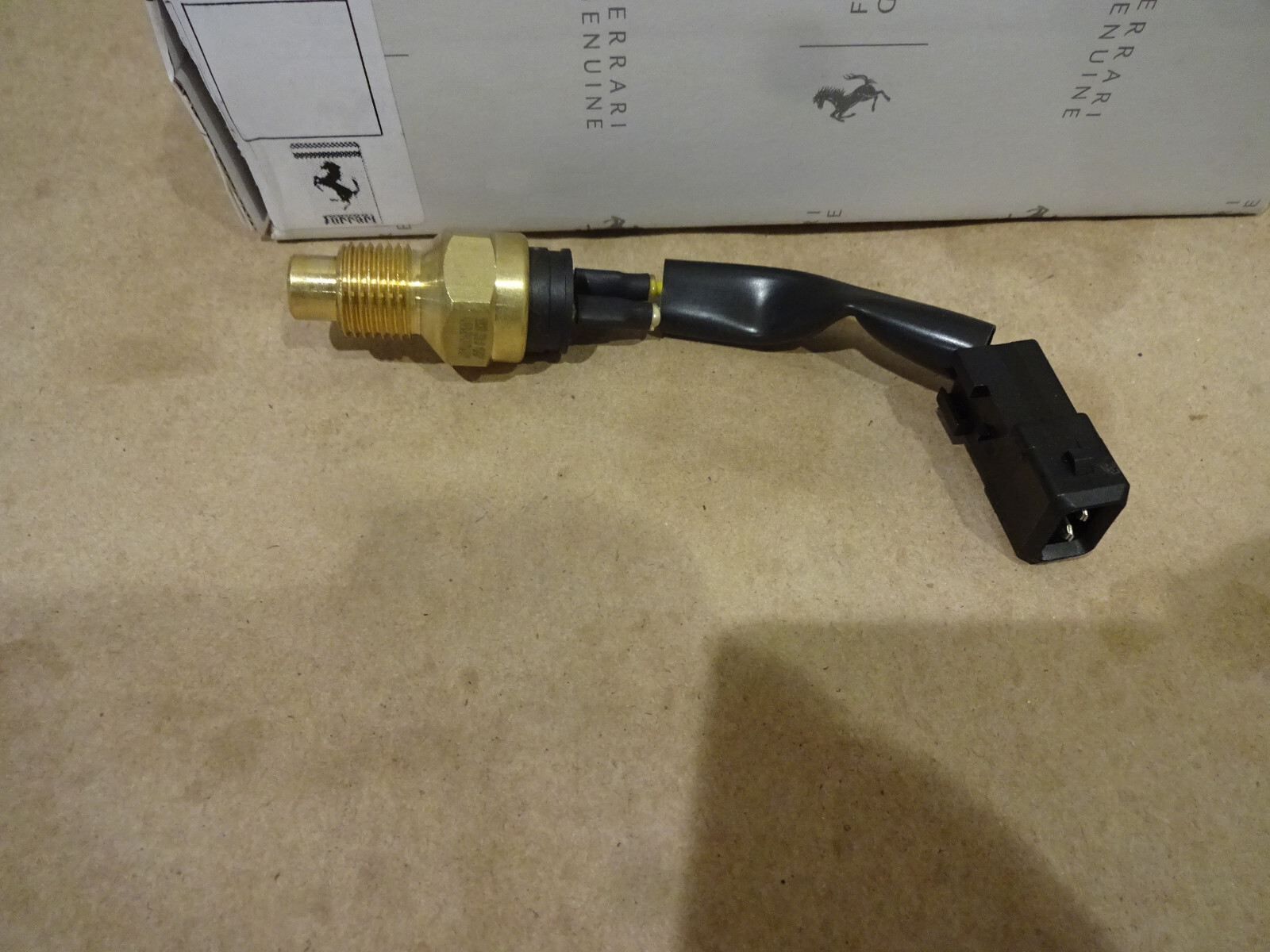 Ferrari 355,456,550,512 - Water Temperature Sender Unit- P/N 148677 / 948822