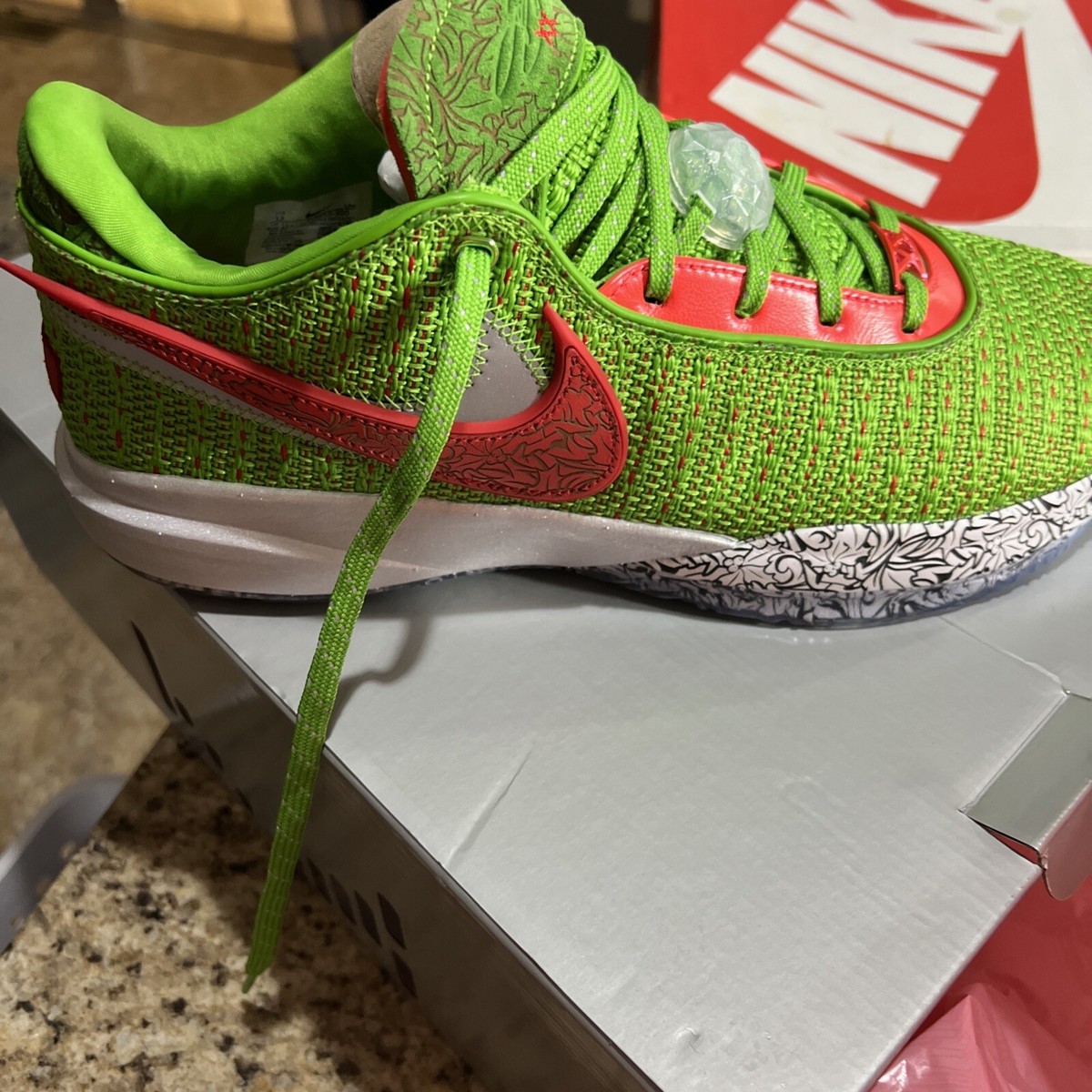 Men's Size 13 - Nike LeBron XX 20 Grinch Green Basketball Shoes