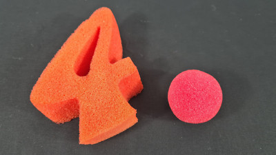 Zaubertrick Große 4 aus Schaumgummi - Ergänzung zum Spongeball-Trick