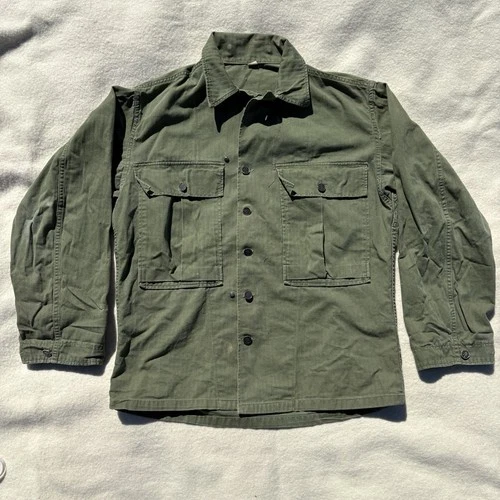 Vintage distressed WW2 HBT 13 Star Button M1943 OD Green Military Jacket 38R