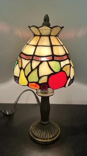 Vtg Tiffany Style Stained Fruit Glass Desk Lamp Slag 11.5” (B)
