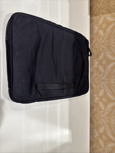 Lululemon Black 16” Laptop Sleeve - Picture 2 of 4