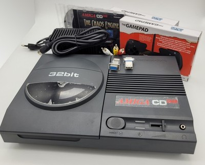 Commodore AMIGA CD32 Konsole inkl. 2x Controller + CD 32 Gamer CDs, geprüft Top 