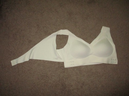 Damen Push-up T-Shirt BH glättend bügellos Gr. L elfenbein Wickeloptik vorne Cl - Bild 7 von 8