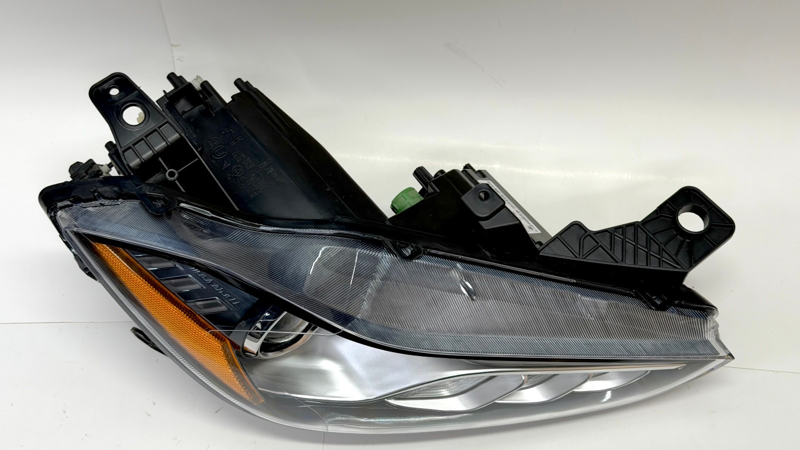 2014-2019 Maserati Ghibli Right Headlight Xenon OEM Non AFS 1 Module Original