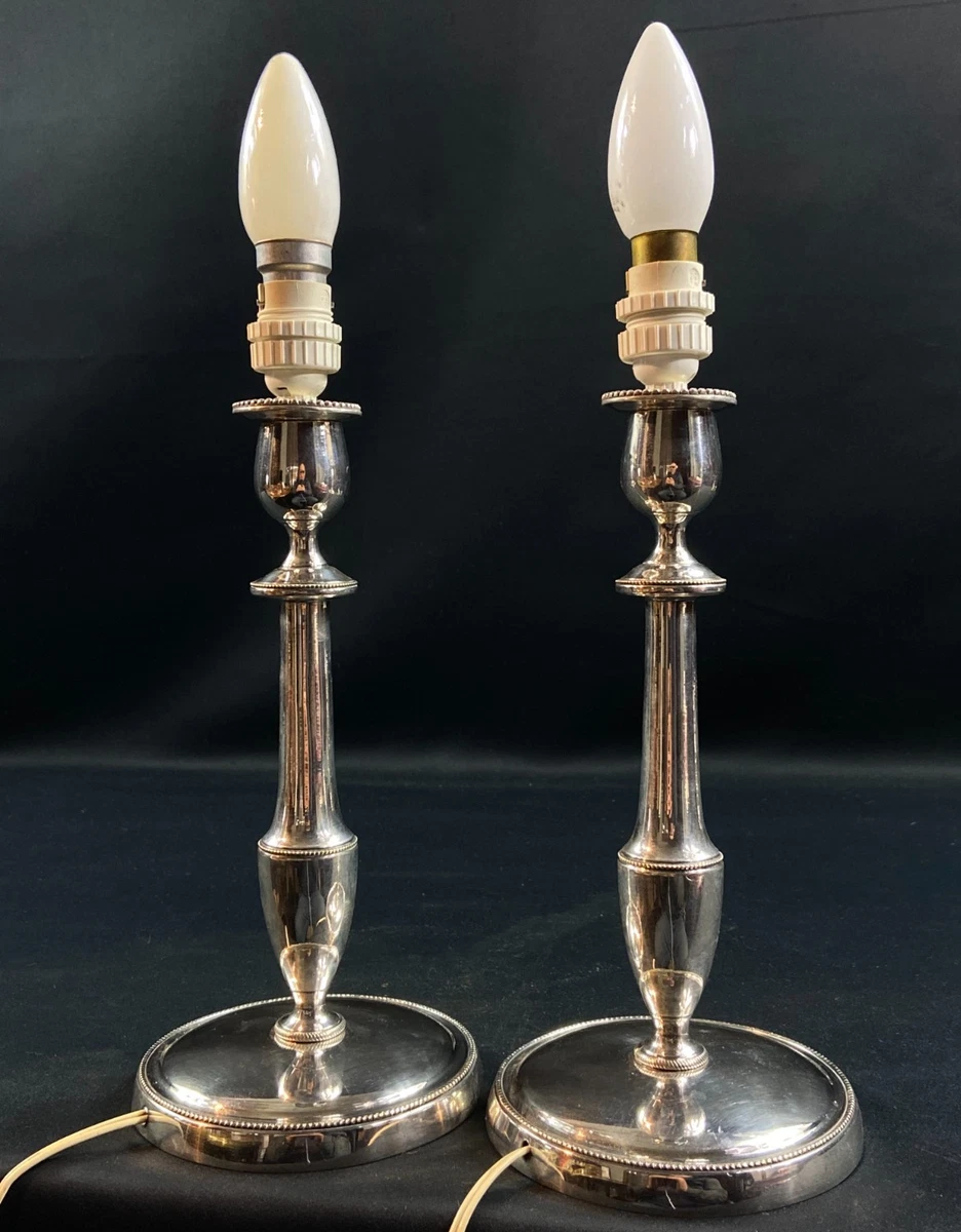 Paire vintage de bougeoirs en métal argenté, bougeoirs