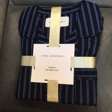 Free Assembly Kids Youth 8 Navy Long Sleeve Notch Collar Top Pants Pajama Set