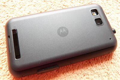Motorola Defy NEU I 3 7 Zoll I 2GB Black Edition I EXTRAS I HSDPA GPS WLAN 5MP