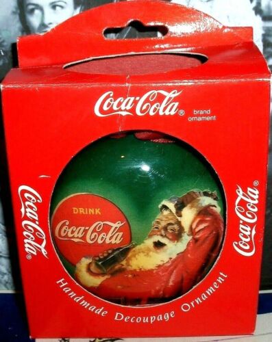 Santa-Coca Cola`1994`Coke And Santa Are A Holiday Tradition,Enesco Ornament,NICE - Picture 1 of 8