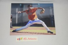 SF GIANTS TYLER BEEDE SIGNED AUTOGRAPHED 8x10 PHOTO COA PROOF A