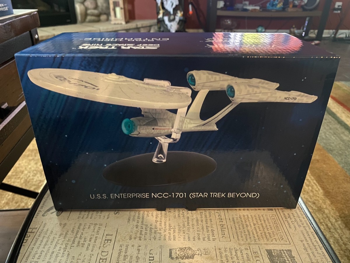 Eaglemoss STAR TREK BEYOND USS ENTERPRISE NCC-1701 Starship NRFB