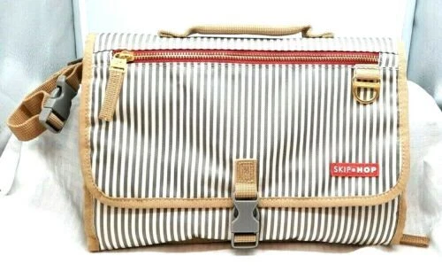 Muda de Bebê Skip Hop Multicolor protetores e Capas De