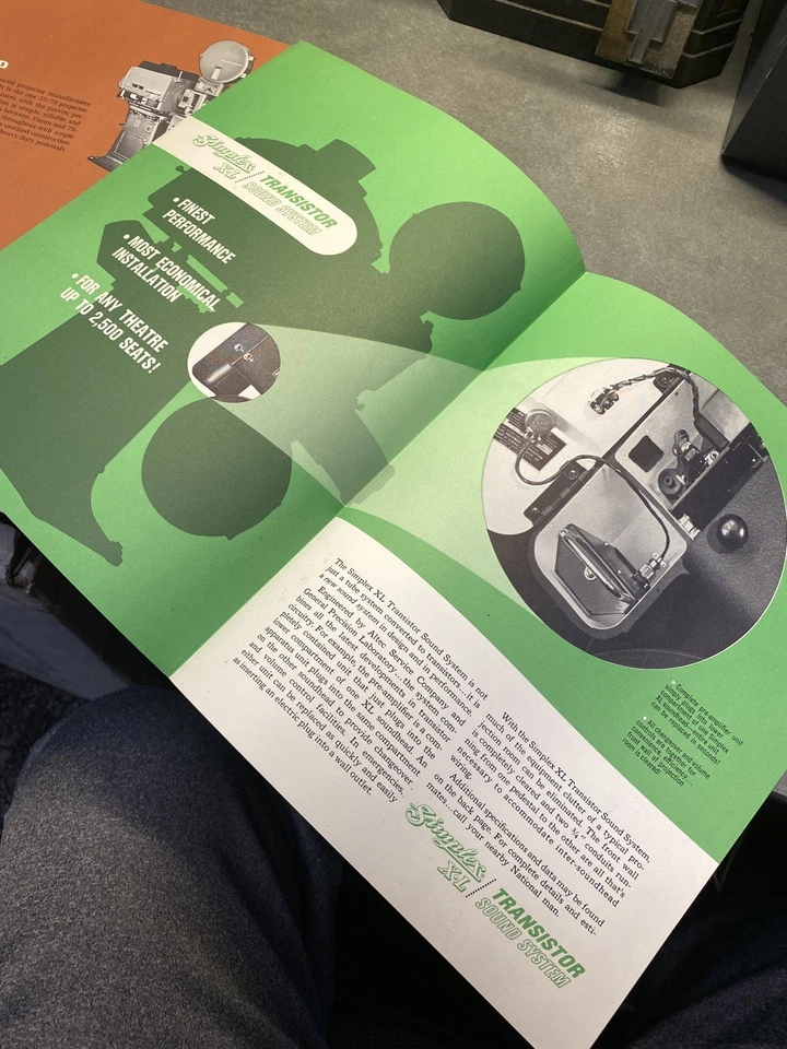 **NUEVAS FOTOS 4 SIMPLEX XL 35MM 70MM PROYECTOR DE PELÍCULAS CATÁLOGO UNIDAD EN TEATRO Foto 4 de 4