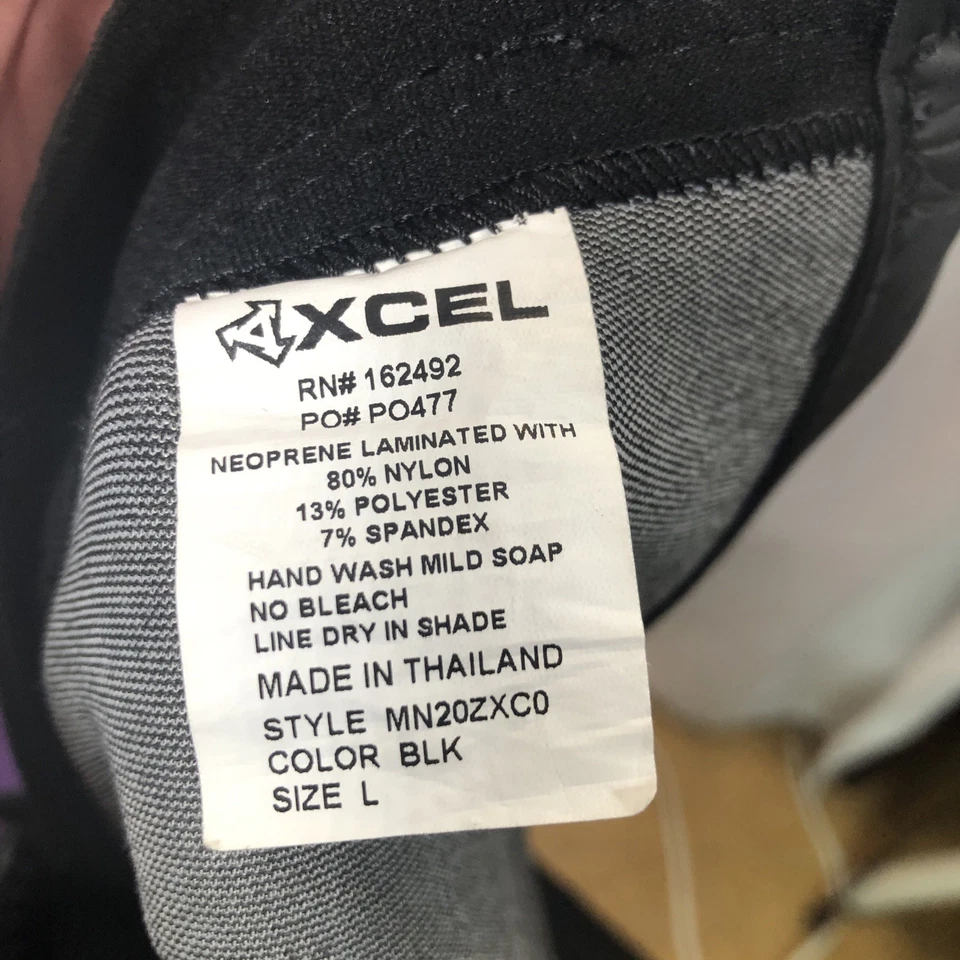 Xcel Chest Zip full wetsuitMen’s Size L Black Excellent Condition Gently Used ￼ - Image 3 of 4
