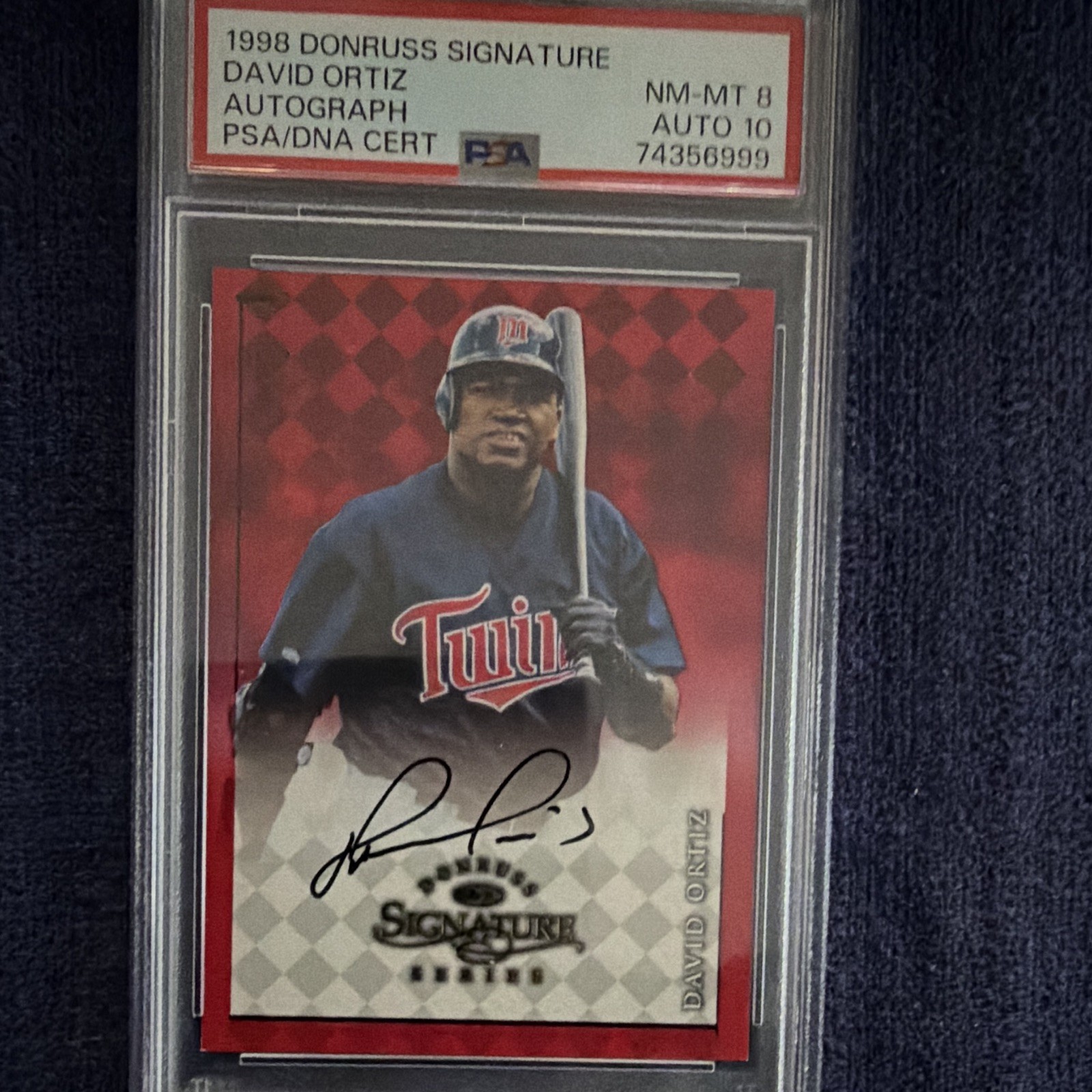 Donruss 1998 Signature Series David Ortiz Auto PSA 8/10 Autographs #12 view 2