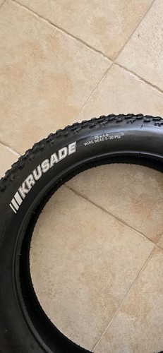 Copertone Fat Bike 20x4.0'' KENDA KRUSADE ANTIFORATURA Rigido Nero TACCHETTATO  - Foto 4 di 4