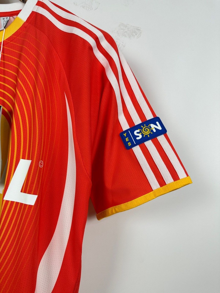 PALACE × adidas Originals SUNPAL shirt 672078_00.png.png