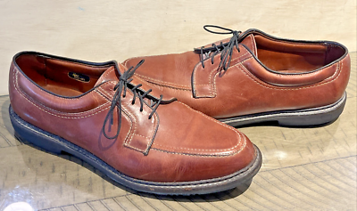 Allen Edmonds Men display picture 2