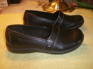 columbia sneaker boots