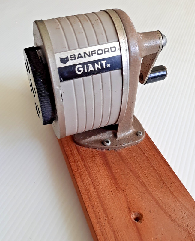 Sanford Giant Manual Pencil Sharpener - Highly rated Buy It For Life recommendation