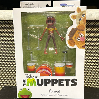 Diamond Select Toys The Muppets Animal Action Figure w/ Drum Set