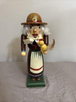 Vintage Wooden Nutcracker 14 